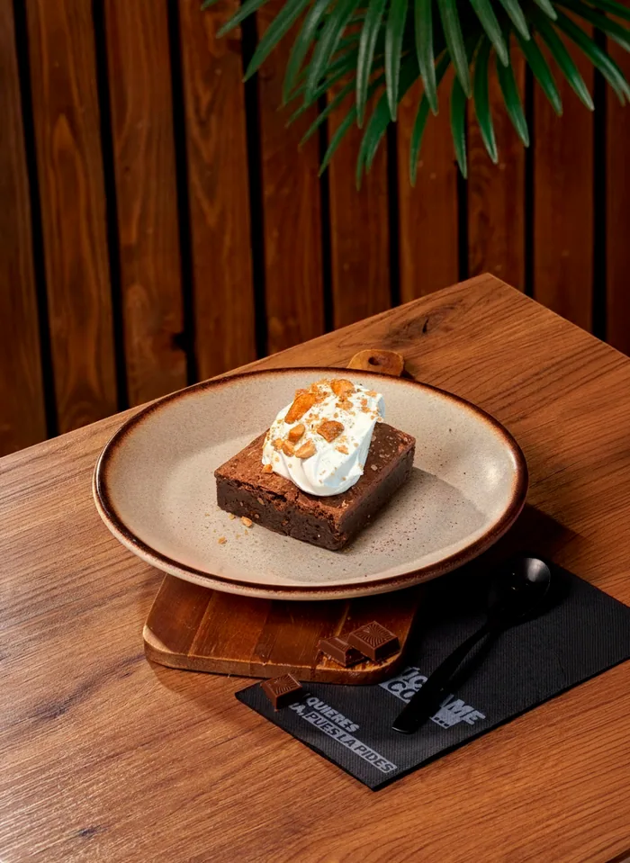 Brownie con cacahuetes